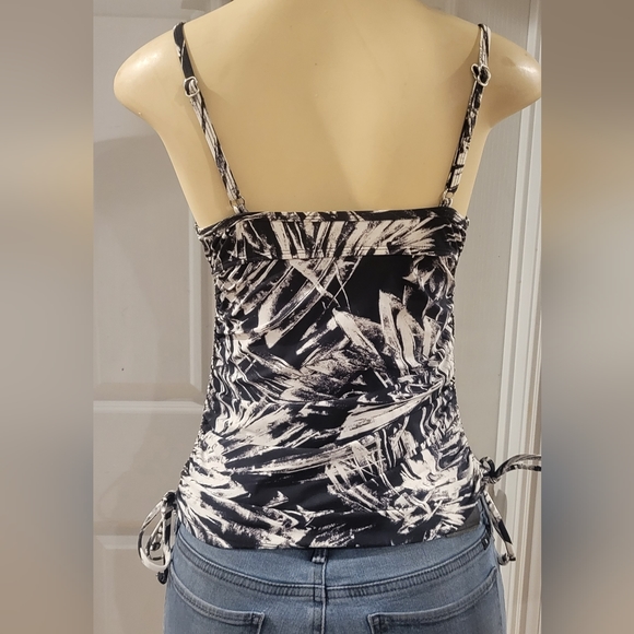 Love Your Assets womens swim top size small - Picture 4 of 6